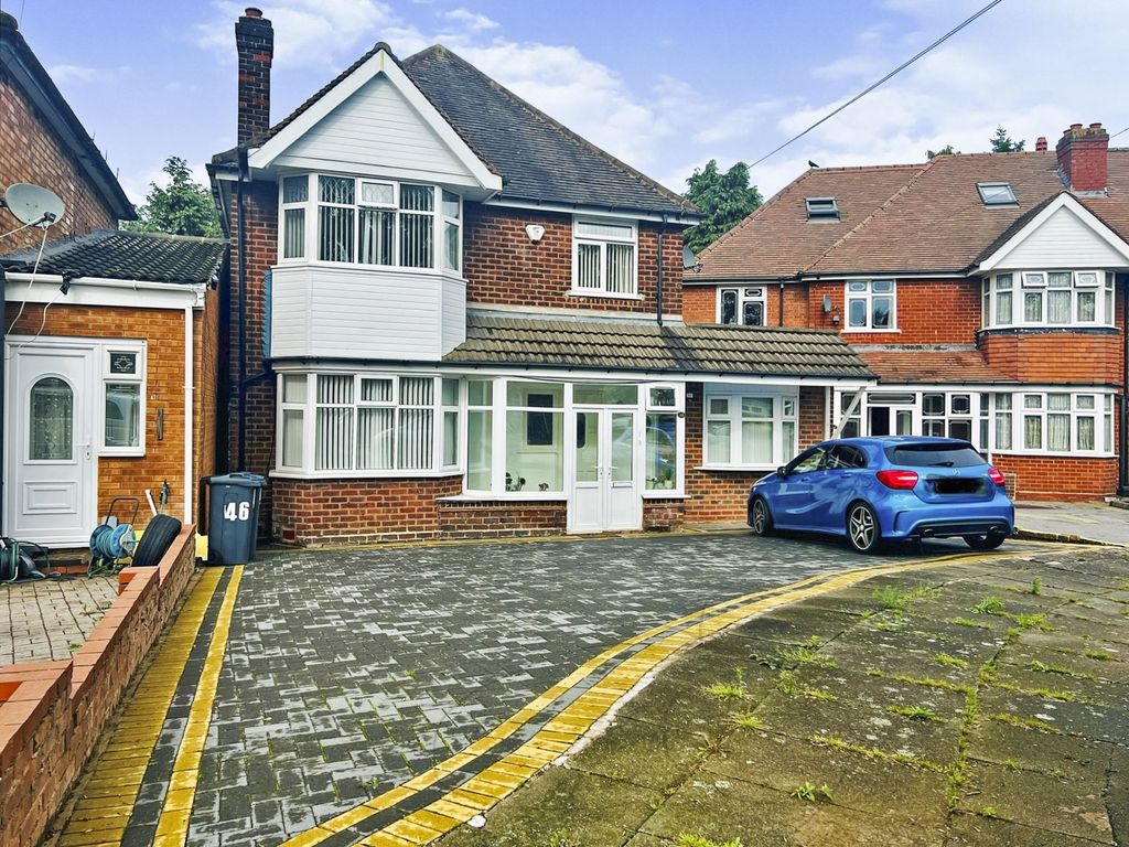 3 bed detached house for sale in Douglas Avenue, Hodge Hill, Birmingham B36 Zoopla