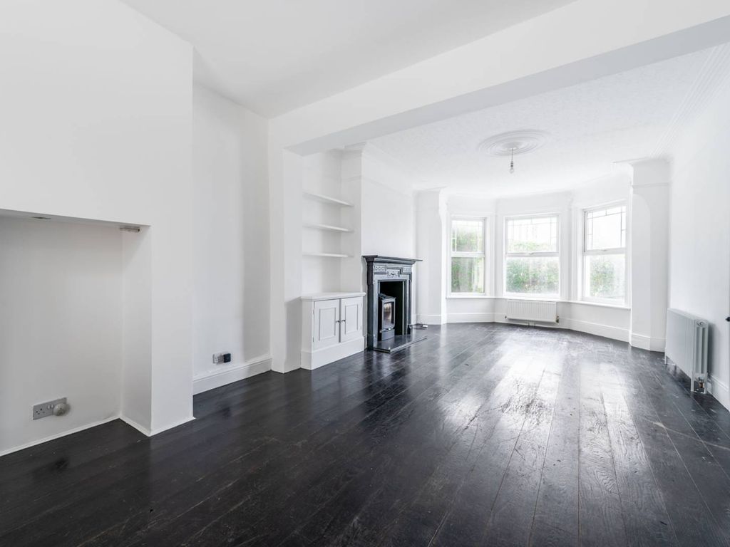 4 bed terraced house for sale in Burnley Road, Gladstone Park, London NW10 Zoopla