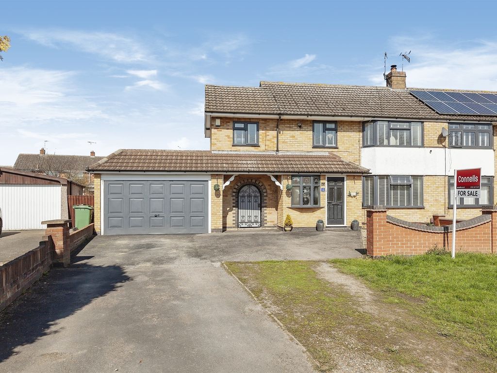4 bed semidetached house for sale in Sussex Road, Wigston LE18 Zoopla