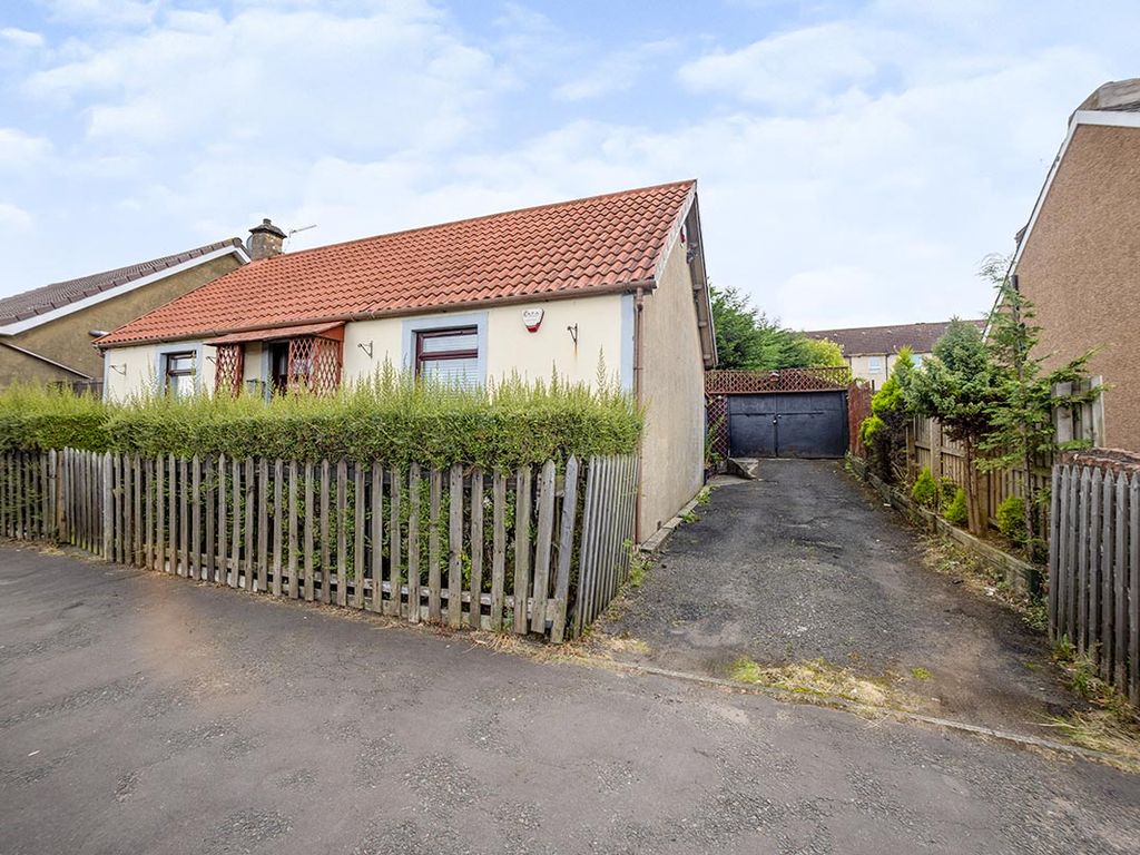2 bed cottage for sale in The Beeches, Armadale, Bathgate, West Lothian