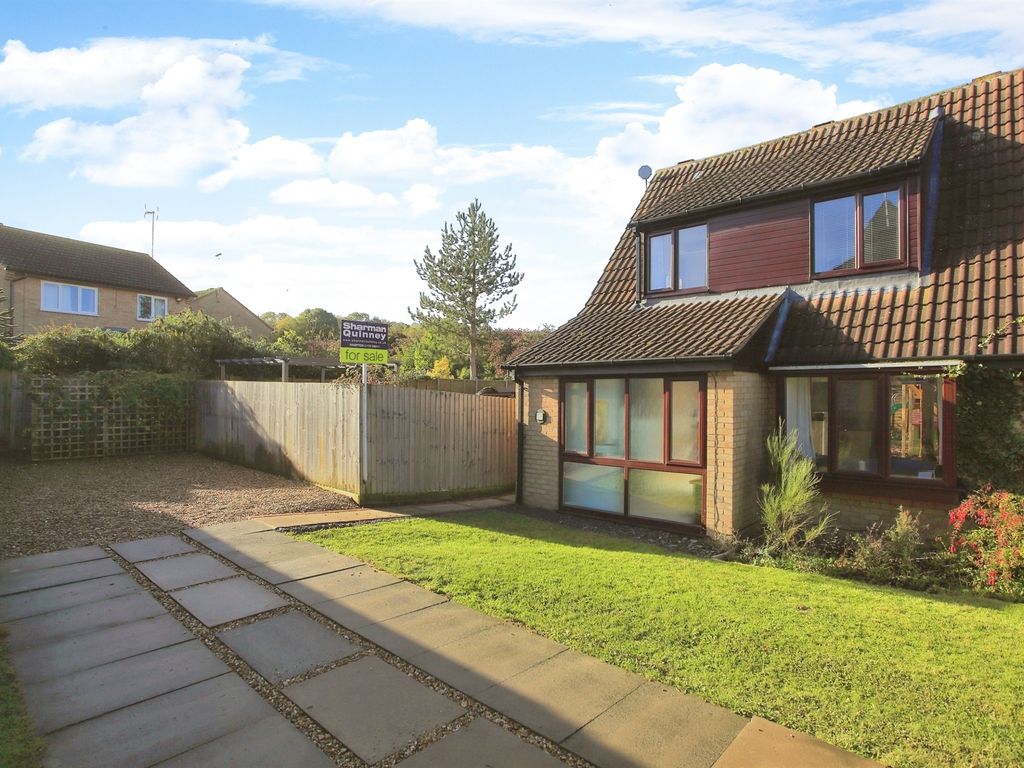 3 bed semidetached house for sale in Everingham, Orton Brimbles