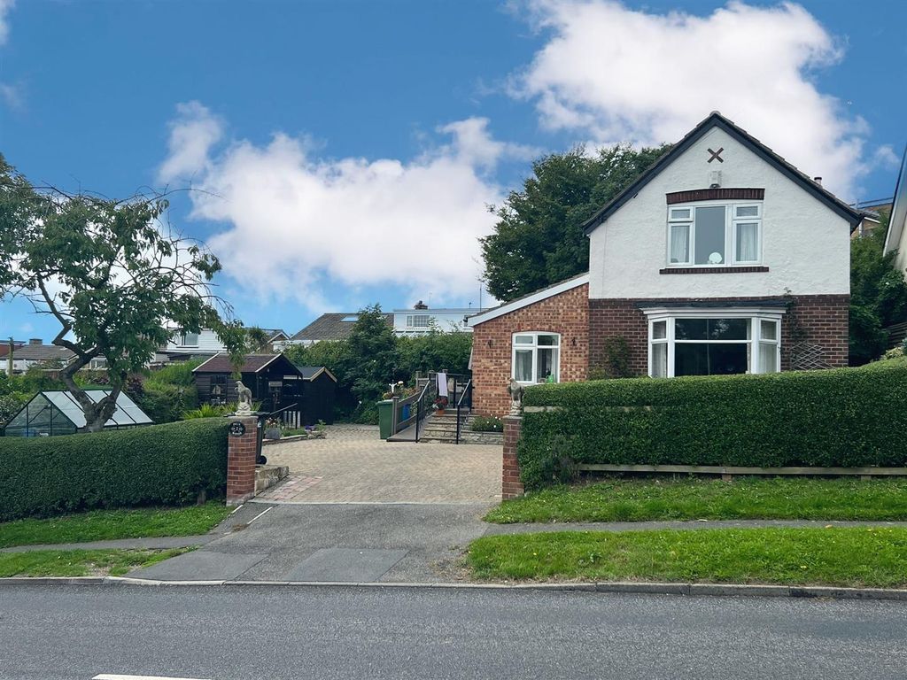 2 bed detached house for sale in Osgodby Lane, Scarborough YO11, £