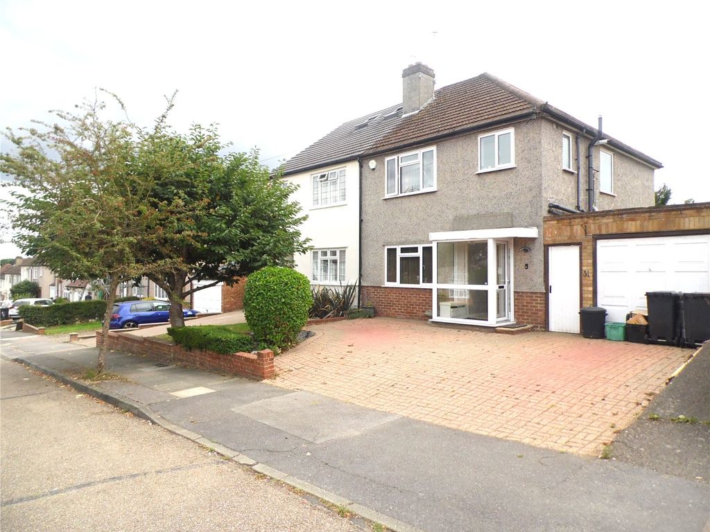 3 bed semidetached house for sale in Heath Rise, Bromley BR2, £650,000