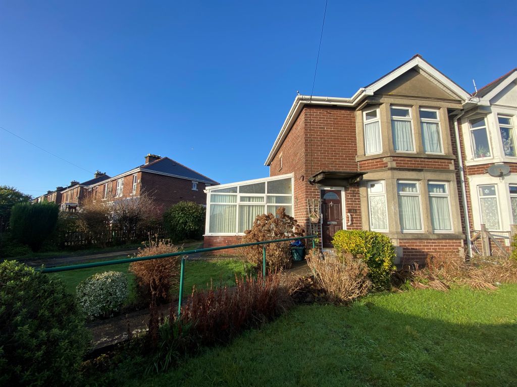 3 bed semidetached house for sale in Winston Road, Barry CF62 Zoopla