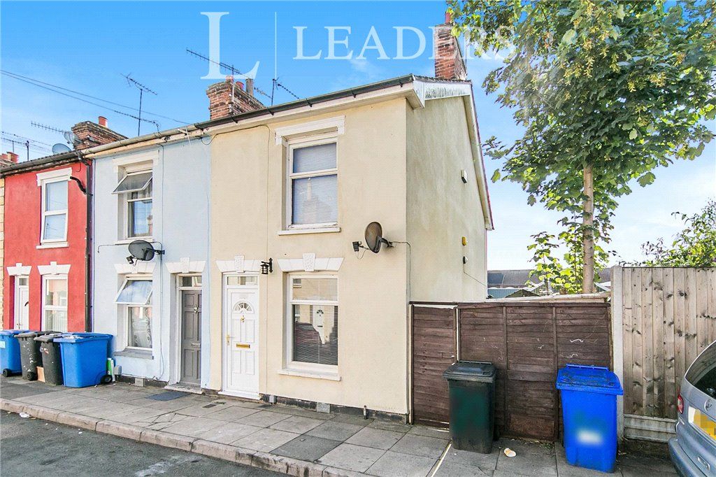 2 bed terraced house for sale in Gibbons Street, Ipswich, Suffolk IP1