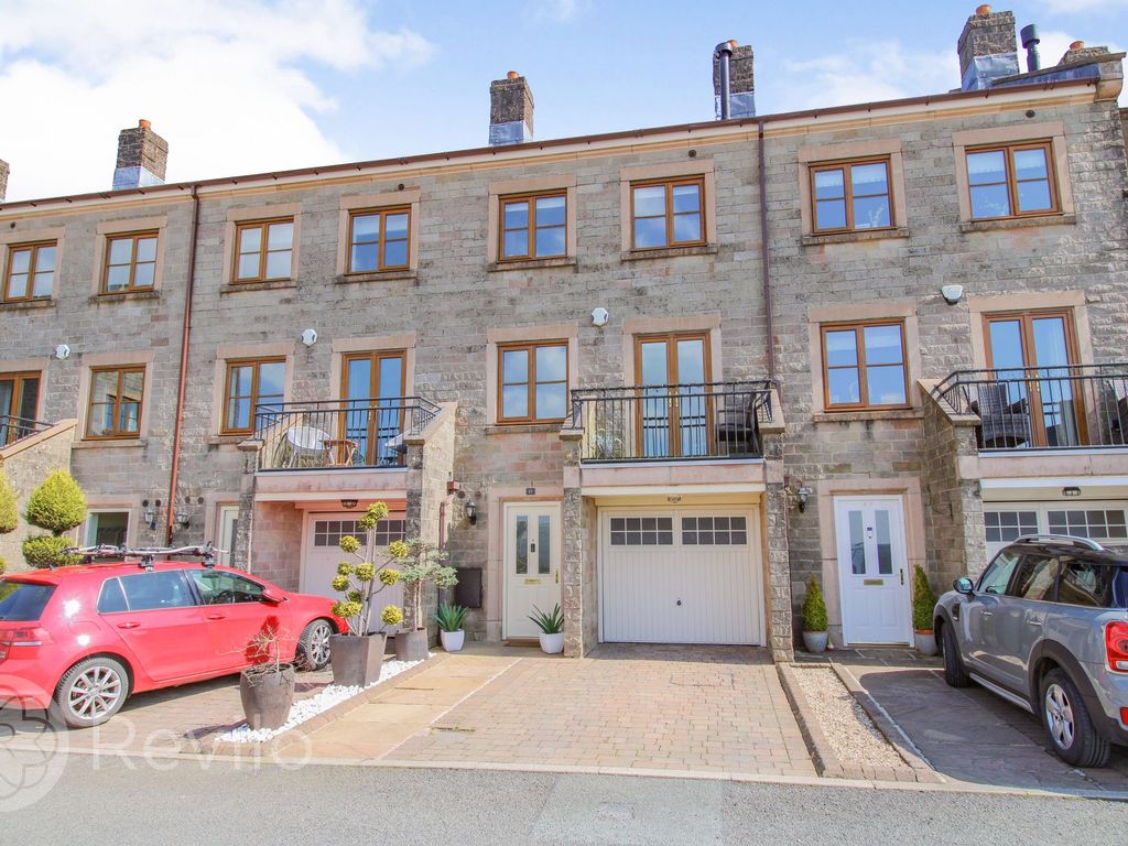 3 bed town house to rent in Lodge Mill Lane, Ramsbottom BL0 Zoopla