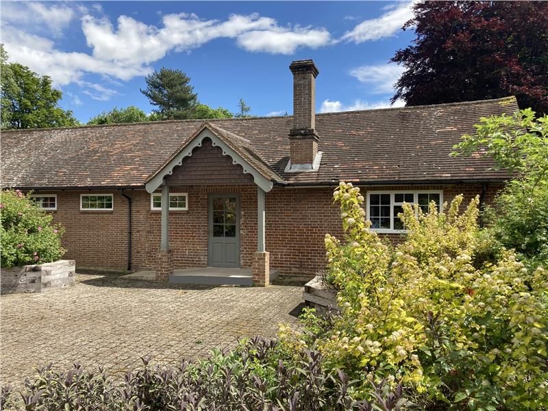 Office to let in Former Estate Office, Latimer Park, Latimer Road, Chesham, Bucks HP5 Zoopla