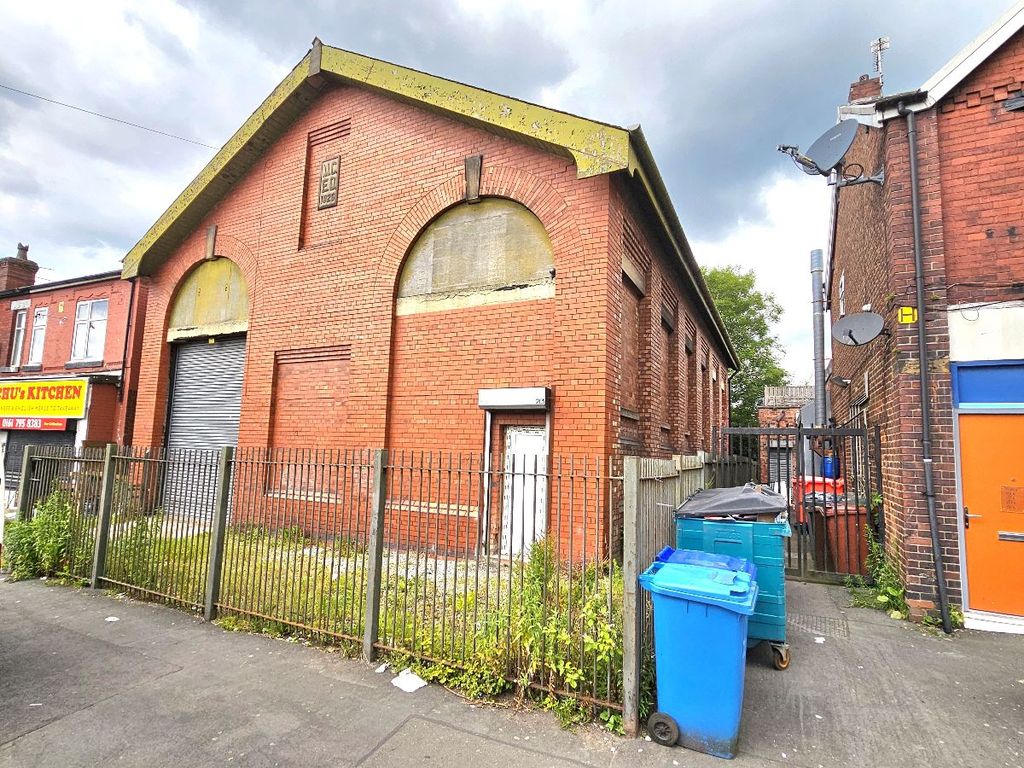 Property for sale in Hill Lane, Blackley, Manchester M9, £250,000 Zoopla
