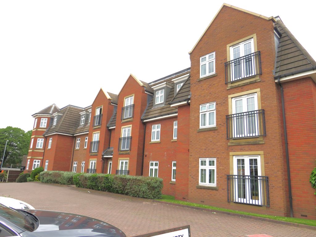 2 bed flat to rent in Grange Drive, Streetly, Sutton Coldfield B74 Zoopla