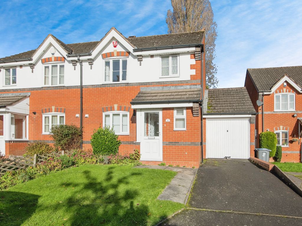 3 bed semidetached house for sale in Forsythia Close, Birmingham B31