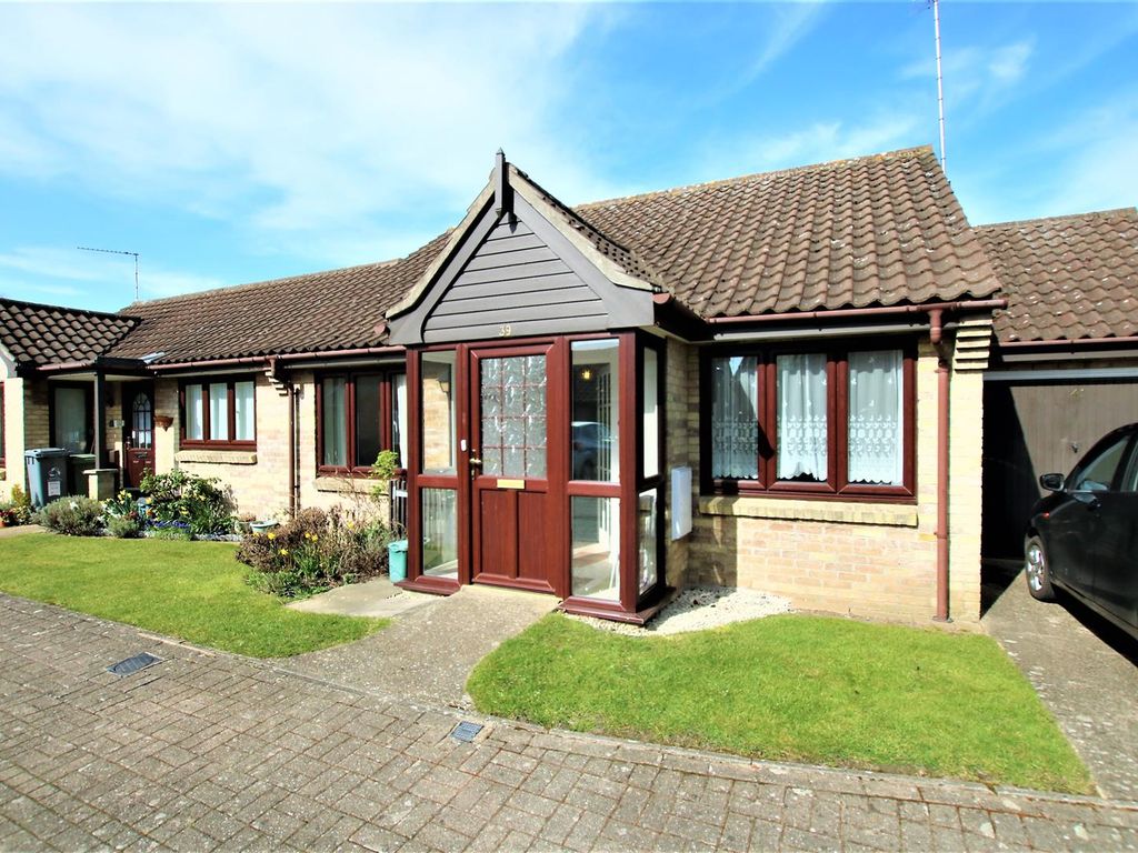 2 bed property for sale in Catton Court, St Faiths Road, Old Catton NR6