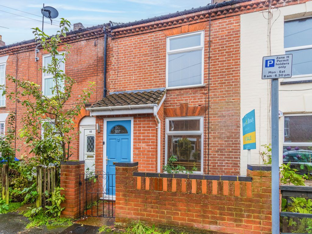 2 bed terraced house for sale in Clarke Road, Norwich NR3, £230,000