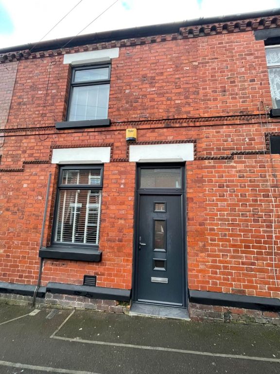 2 bed terraced house for sale in Devon Street, St Helens WA10, £125,000