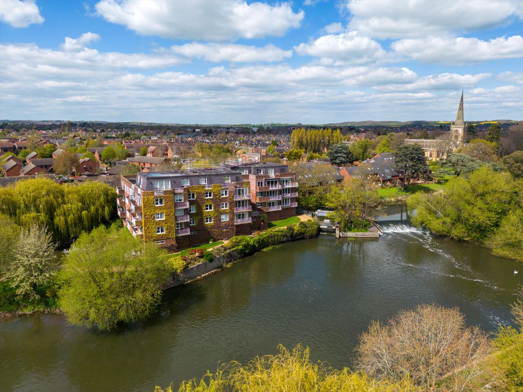 3 bed flat for sale in Mill Lane, StratfordUponAvon, Warwickshire CV37 Zoopla