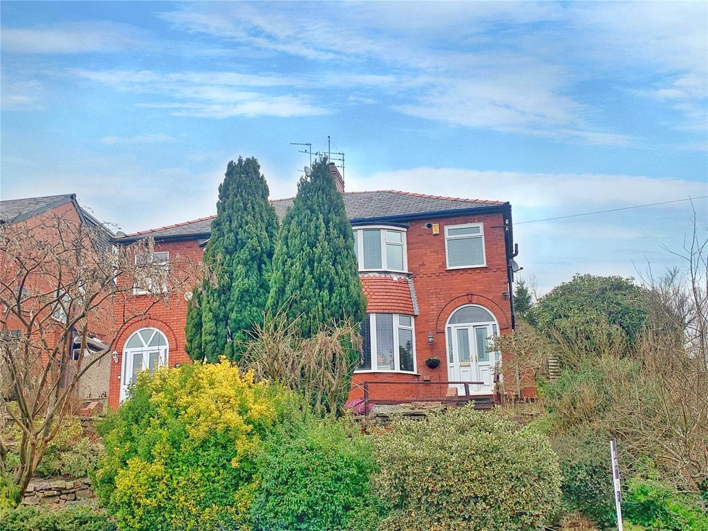 3 bed semidetached house for sale in Hollin Lane, Middleton