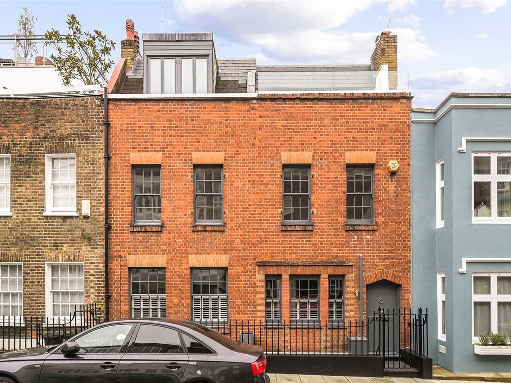 5 bed terraced house to rent in Edge Street, London W8, £11,000 pcm