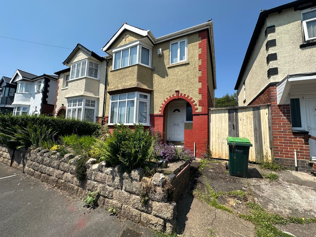 3 bed semidetached house for sale in Brian Road, Smethwick B67 Zoopla