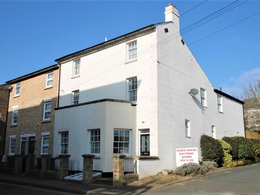 4 bed end terrace house for sale in Marsham Street, Maidstone ME14 Zoopla