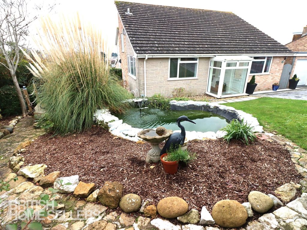 4 bed detached house for sale in Brunel Drive, Preston, Weymouth DT3, £