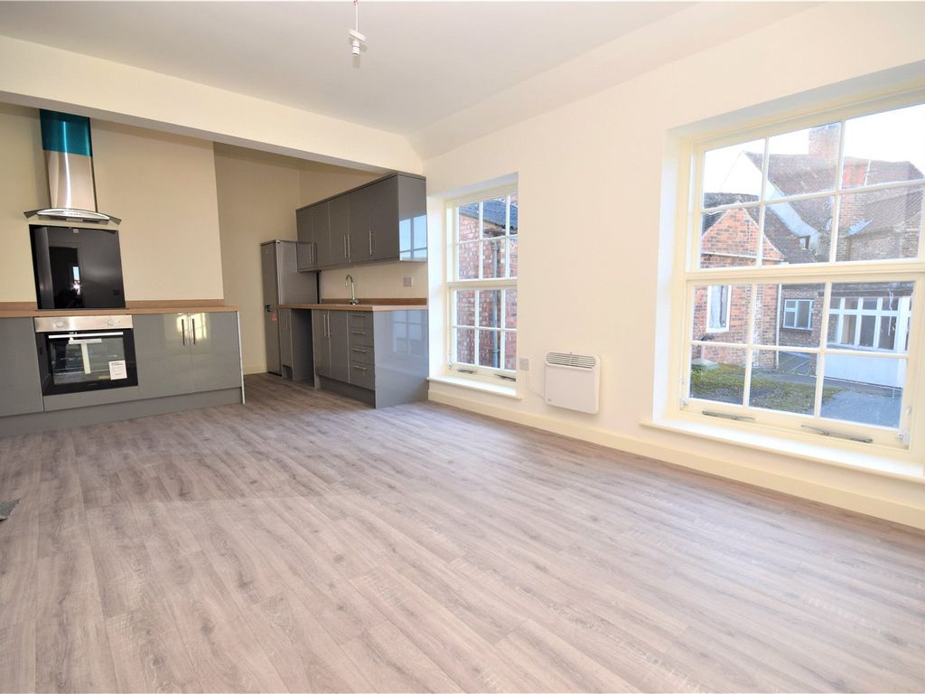 2 bed flat for sale in Mercer Row, Louth LN11 Zoopla