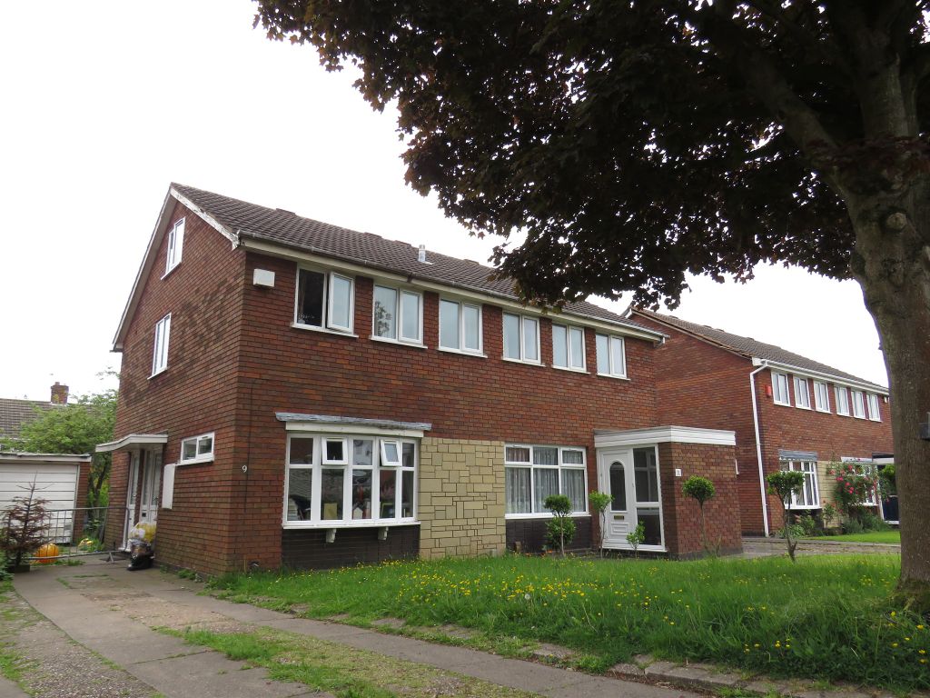 Wardlow Close, Goldthorn Hill, Wolverhampton WV4  