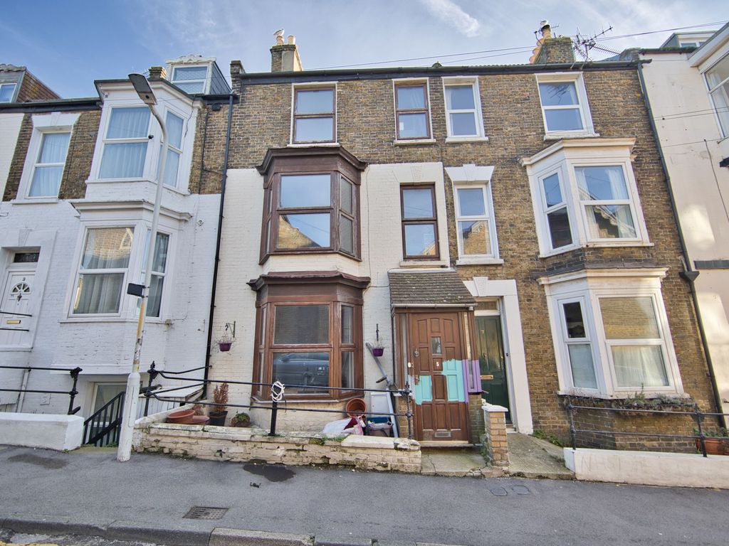 5 bed terraced house for sale in Grotto Hill, Margate CT9, £350,000