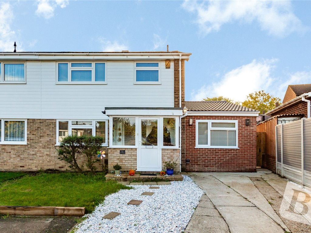 4 bed semidetached house for sale in Sunning Hill, Northfleet, Gravesend, Kent DA11, £475,000