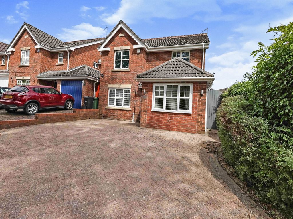 4 bed detached house for sale in Woodman Close, Halesowen B63 Zoopla