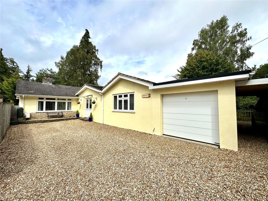 4 bed bungalow for sale in Horton Road, Ashley Heath, Ringwood BH24