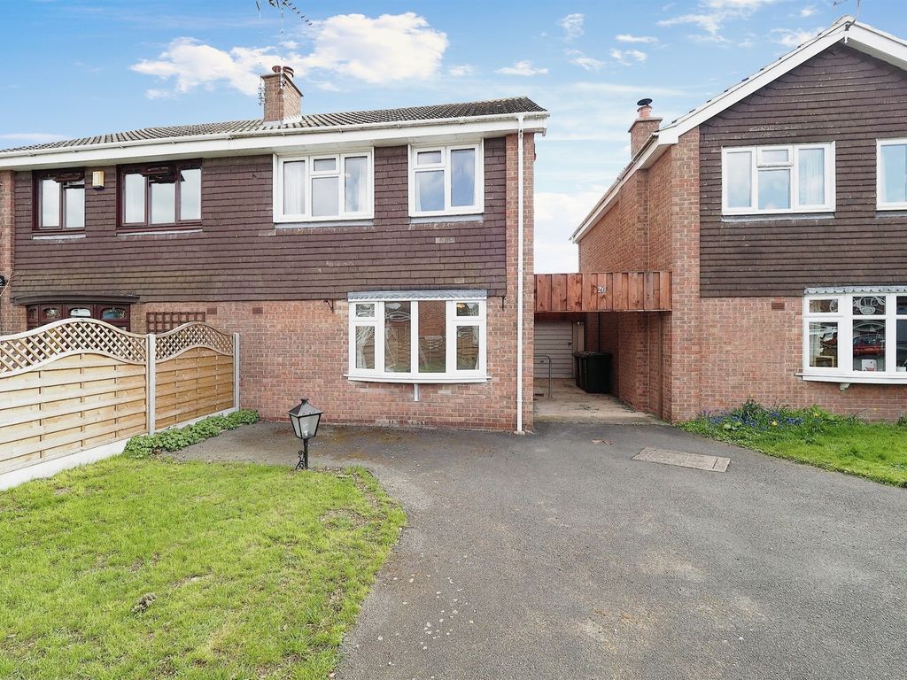 3 bed semidetached house for sale in Churchside, Willington, Derby