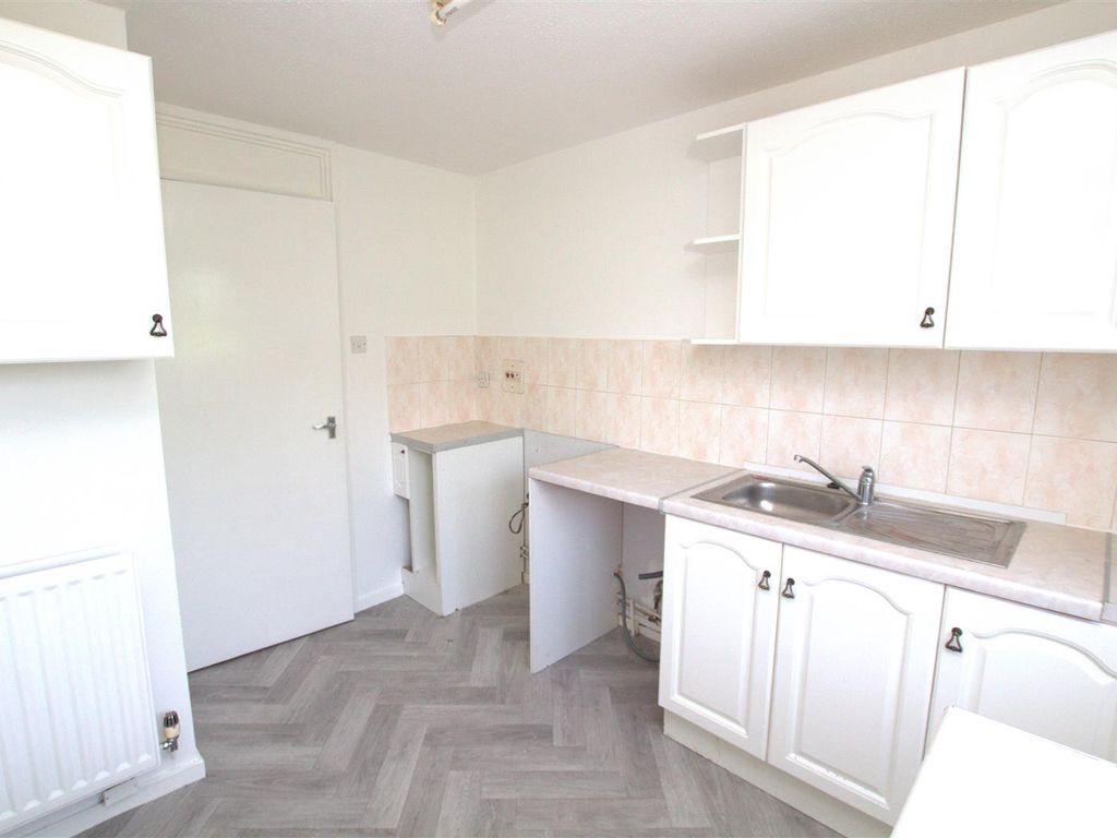 2 bed property to rent in Brabourn Gardens, Hemlington, Middlesbrough