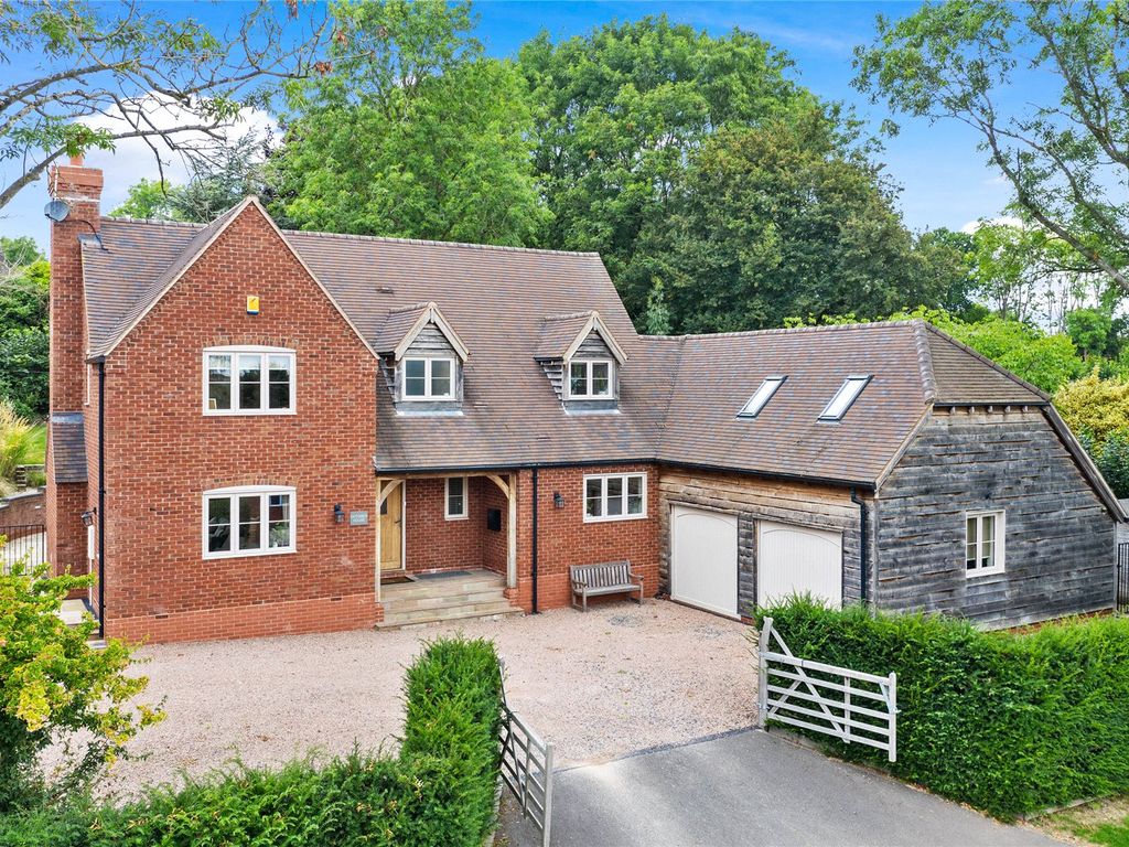 5 bed detached house for sale in Church Lench, Evesham, Worcestershire