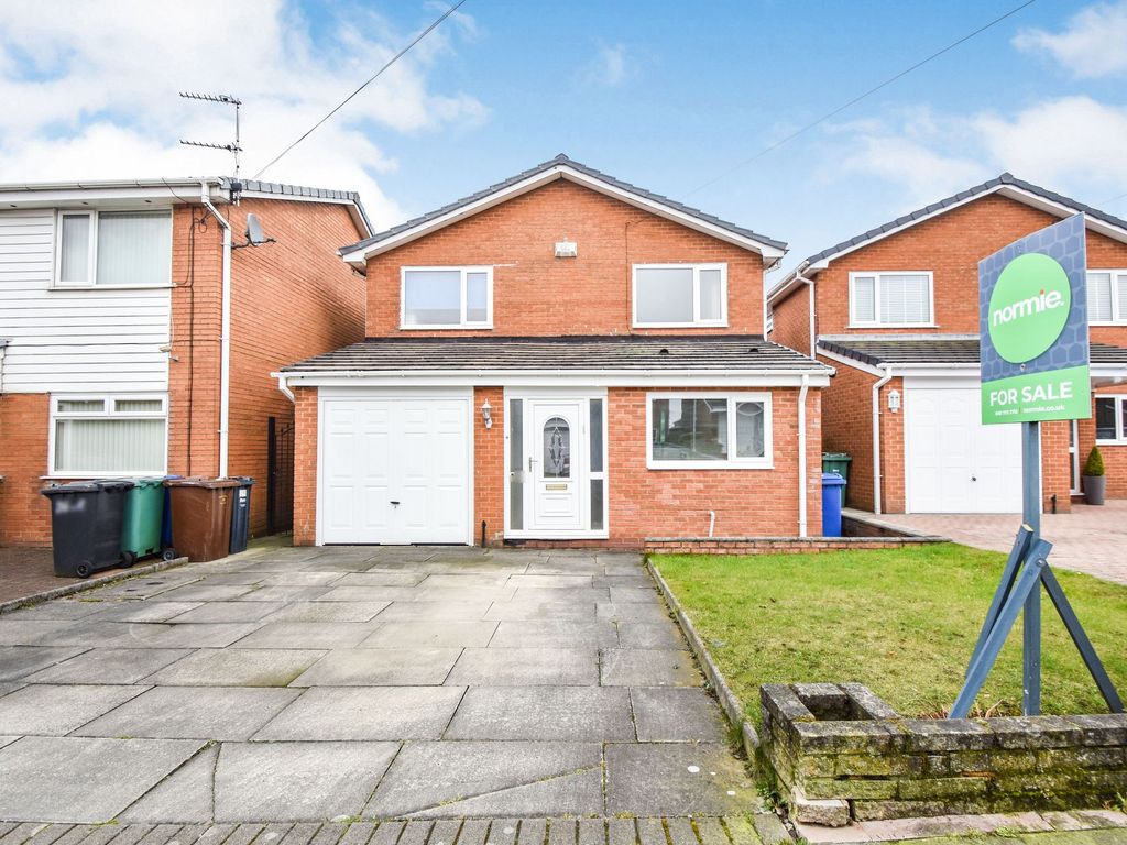 4 bed detached house for sale in Raglan Avenue, Whitefield M45, £
