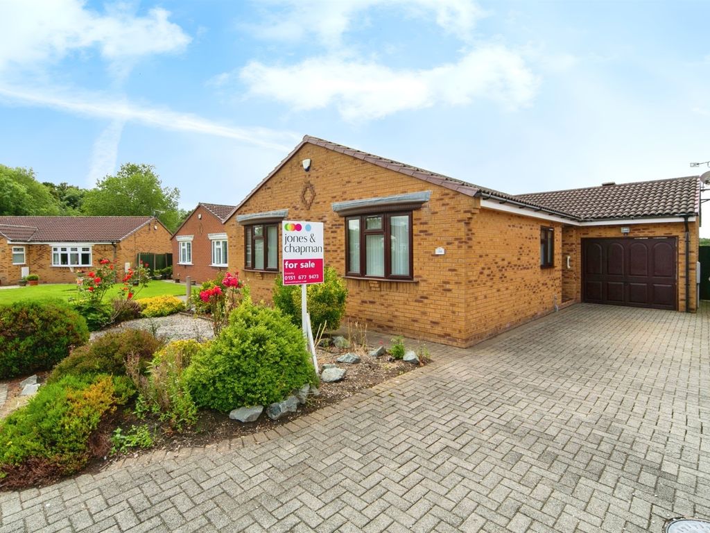 3 bed detached bungalow for sale in Ashdale Park, Greasby, Wirral CH49