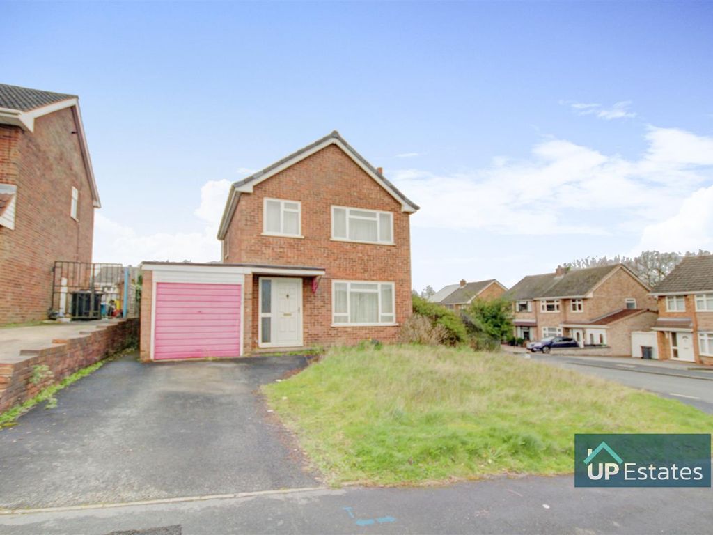 3 bed detached house for sale in Berwyn Way, Church Farm, Nuneaton CV10