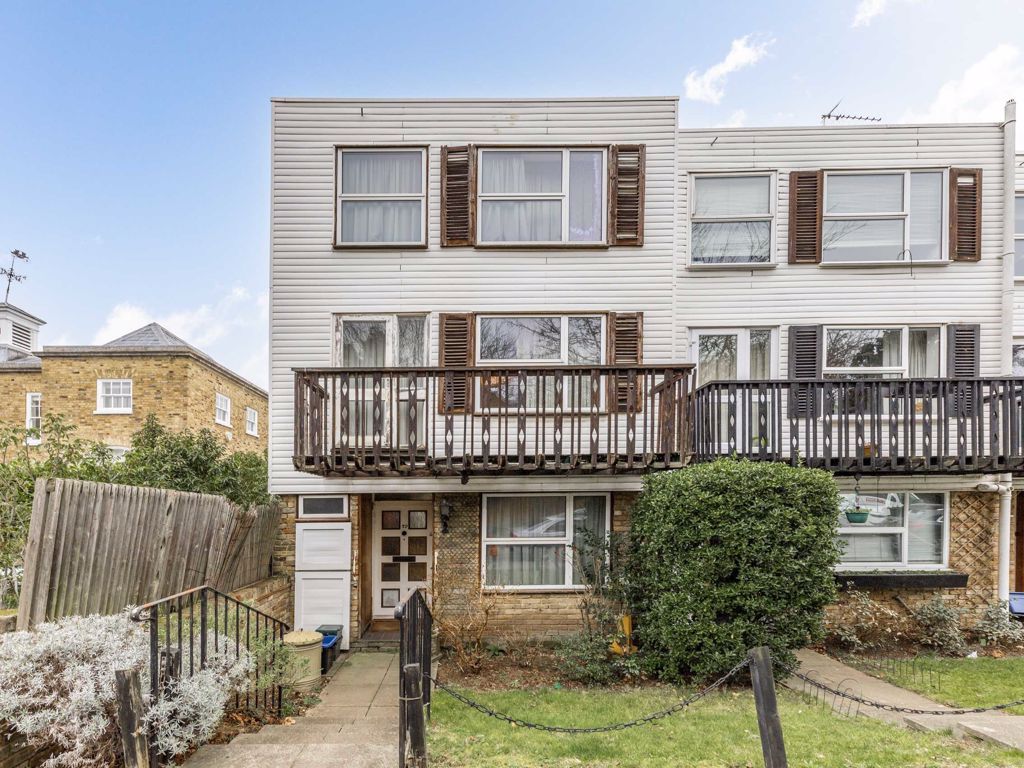 4 bed property for sale in Shrewsbury Avenue, London SW14 Zoopla