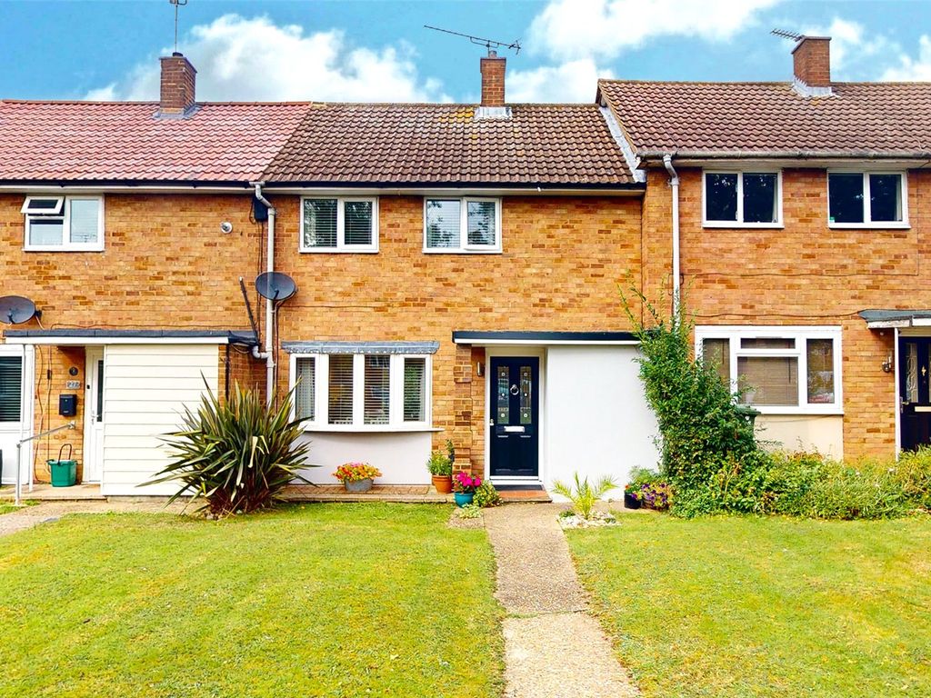 2 bed terraced house for sale in Methersgate, Basildon, Essex SS14, £