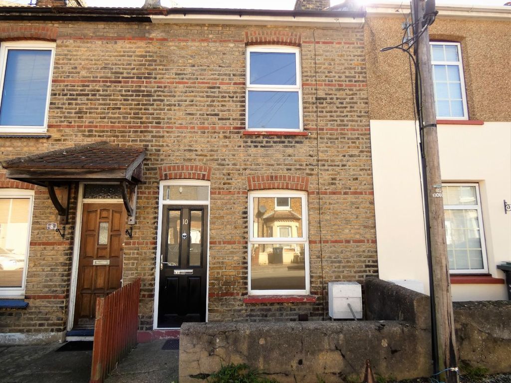 2 bed terraced house for sale in Stanley Road, Northfleet, Gravesend
