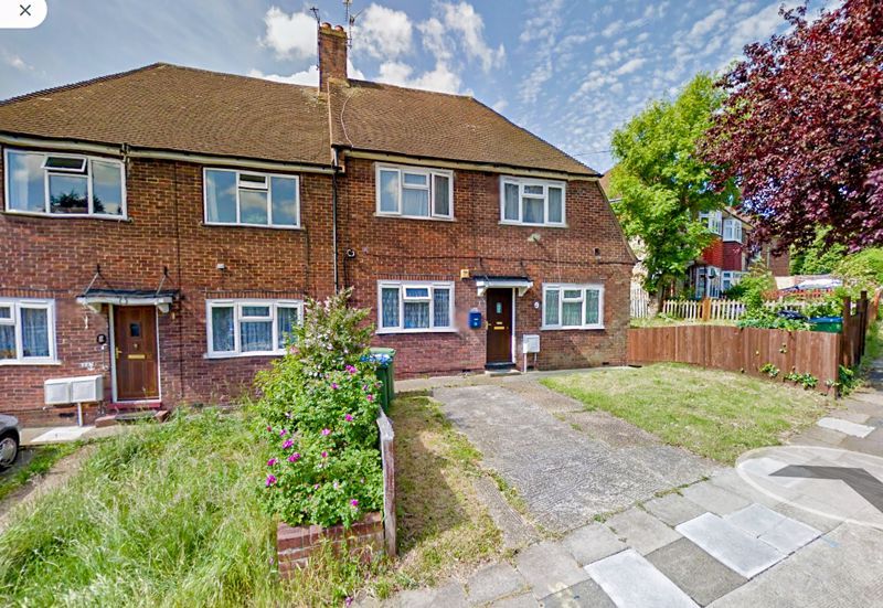 2 bed property for sale in Voce Road, London SE18, £270,000 Zoopla