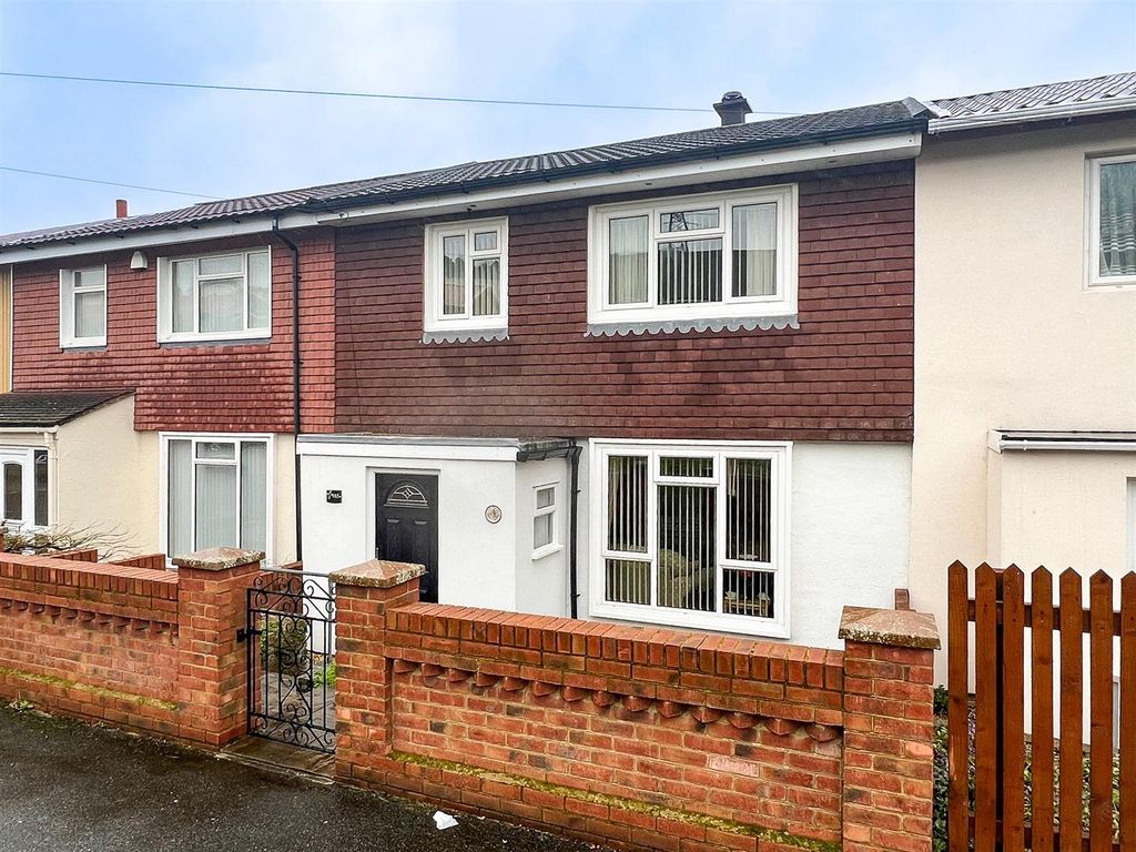 3 bed terraced house for sale in Leominster Road, Cosham, Portsmouth