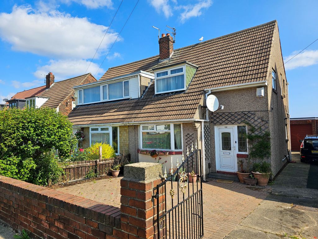 3 bed semidetached house for sale in Bamburgh Avenue, South Shields