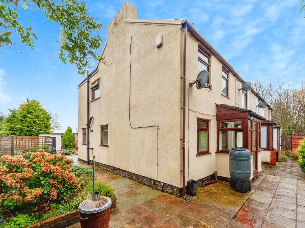 2 bed end terrace house for sale in Main Road, Ffynnongroyw, Holywell