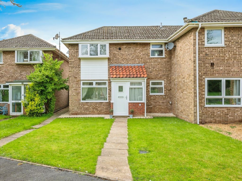 2 bed end terrace house for sale in Ecton Walk, Old Catton, Norwich NR6