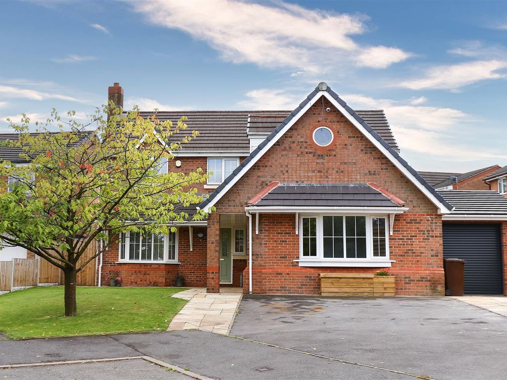 4 bed detached house for sale in Dylan Road, Knypersley, StokeOnTrent