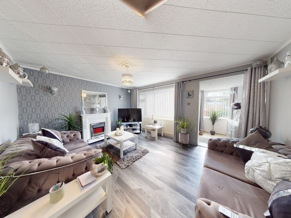 2 bed end terrace house for sale in Raynham Court, South Shields NE33