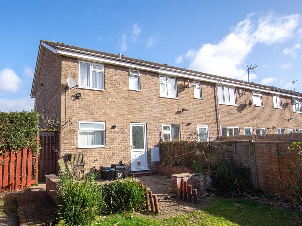 2 bed town house to rent in Forestgate, Haxby, York YO32, £975 pcm Zoopla