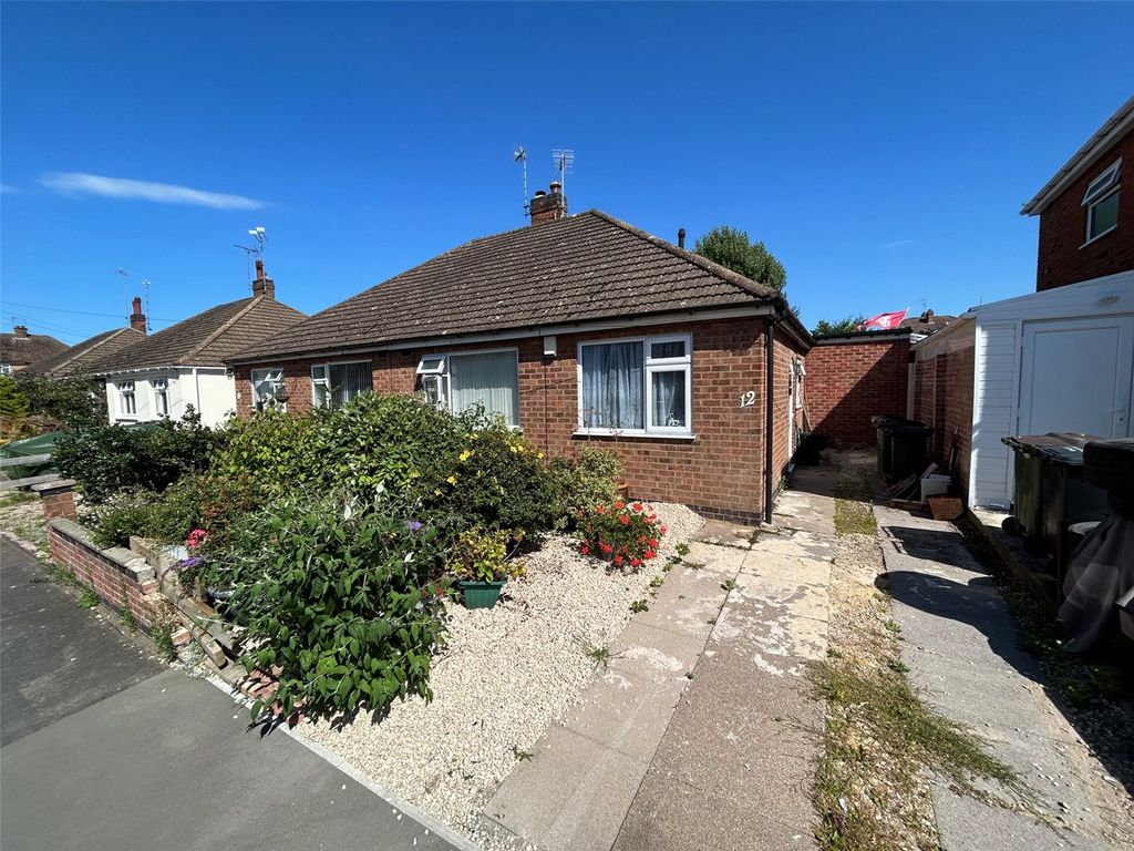 2 bed bungalow for sale in Bradgate Drive, Wigston, Leicestershire LE18