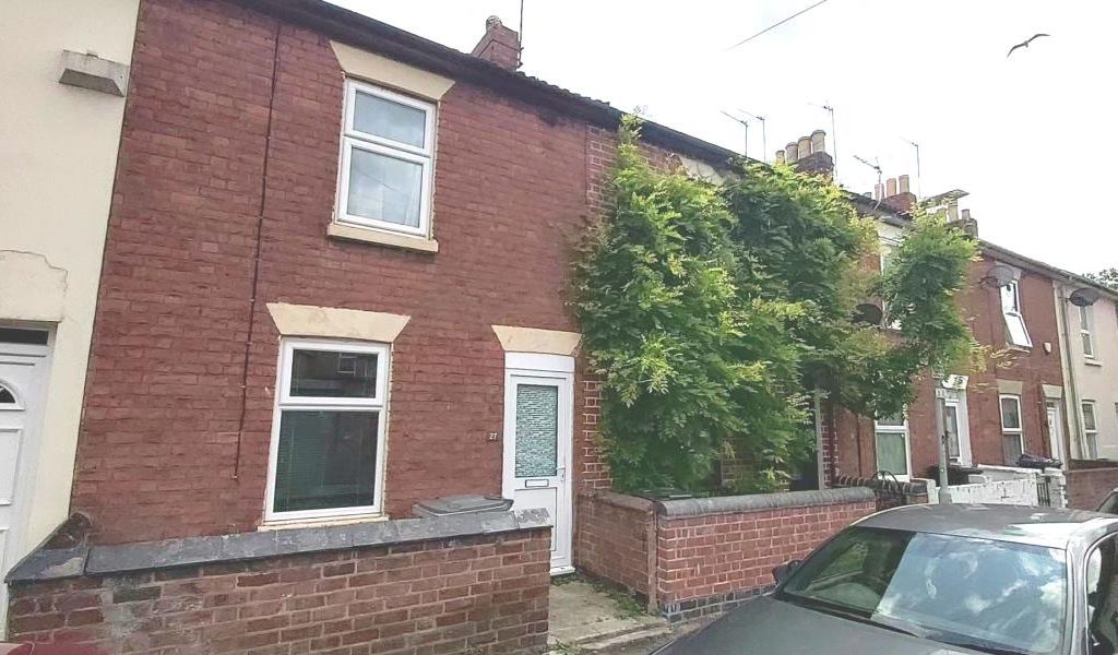 2 bed property to rent in Kings Barton Street, Gloucester GL1 Zoopla