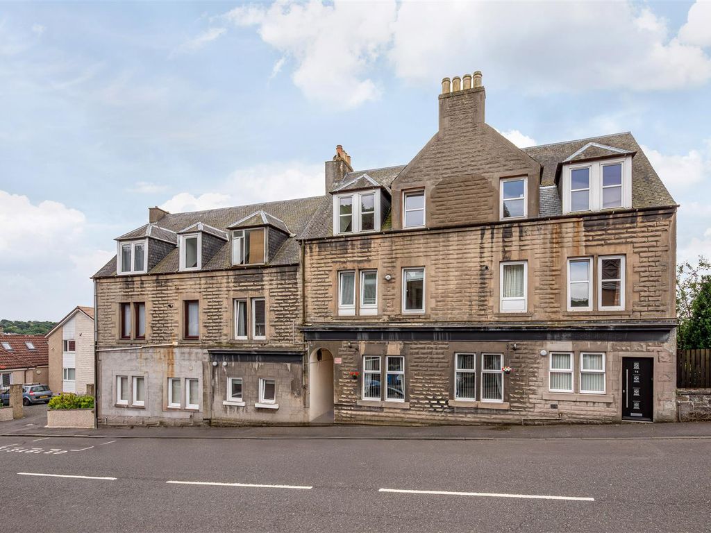 3 bed flat for sale in 82 Main Street, Newmills KY12, £110,000 Zoopla