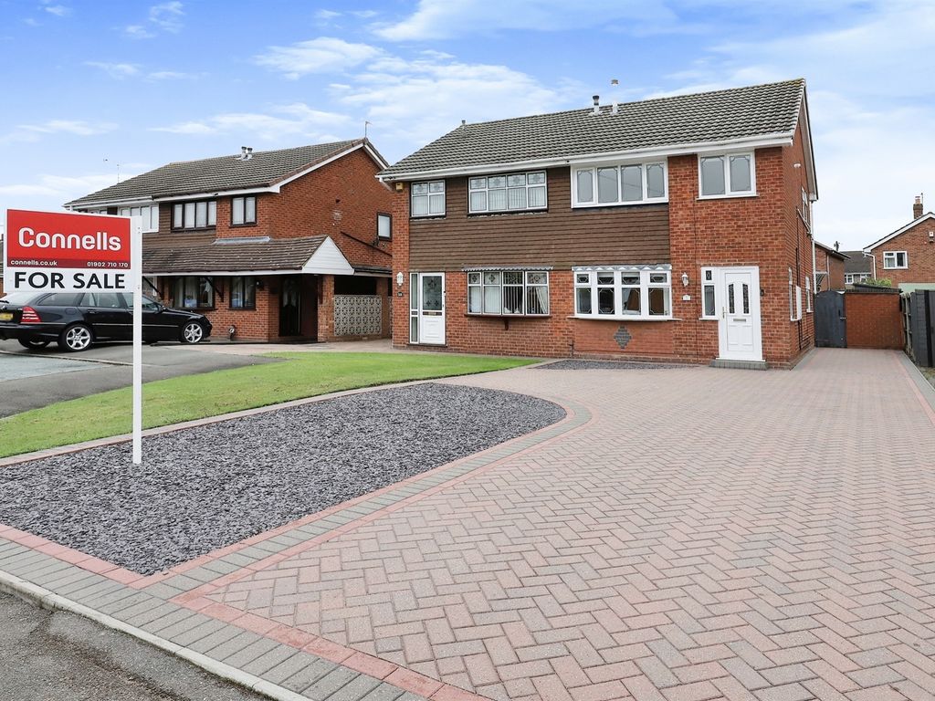 3 bed semidetached house for sale in Denmead Drive, Wednesfield
